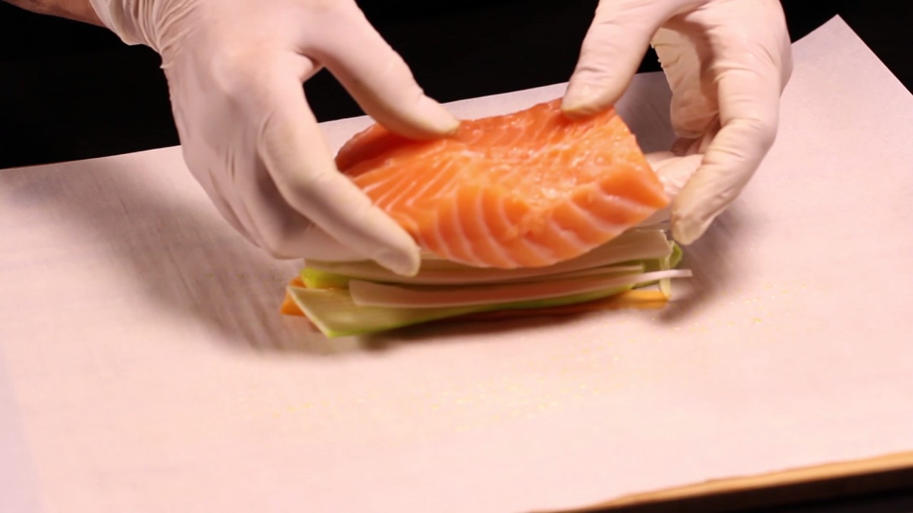 Apprendre à faire une papillote en papier sulfurisé