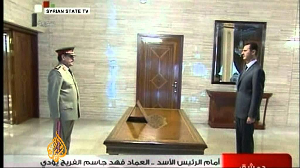 المتمردين السوريين يسيطرون على نقاط حدودية رئيسية