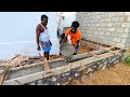 Basement Techniques of Belt Concrete On Compound Wall Construction with Cement mixer