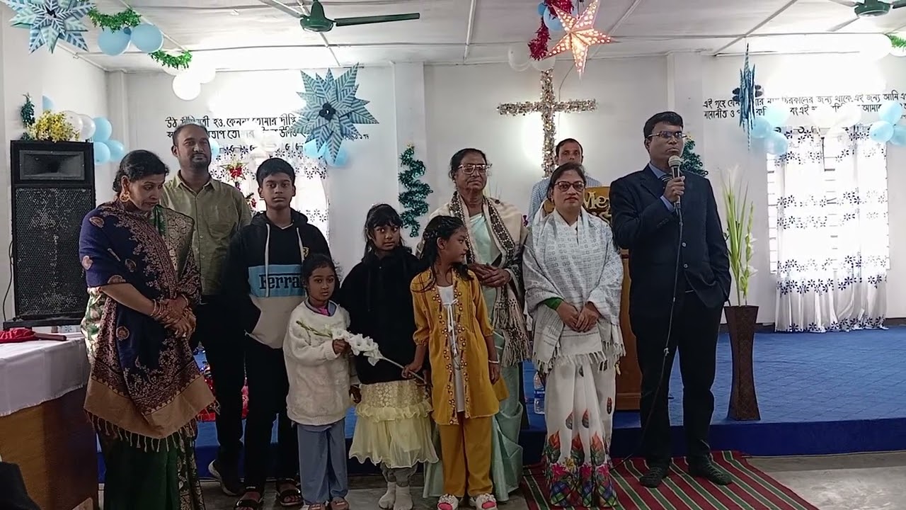 নতুন বছরের নতুন উদ্যমে জীবন যাপনের ইচ্ছায় ঈশ্বরের কাছে প্রার্থনা।