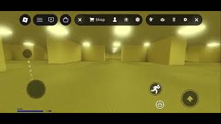 Exploring Roblox Backrooms 👹