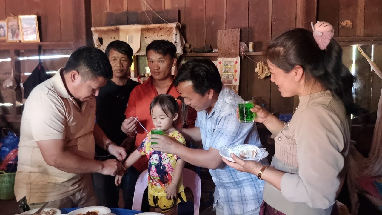 khi tes rau kwv kij tus ntxhais paj nra 14/10/2022