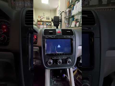 Volkswagen Jetta Android multimedya navigasyon geri görüş kamerası montajı uygulaması