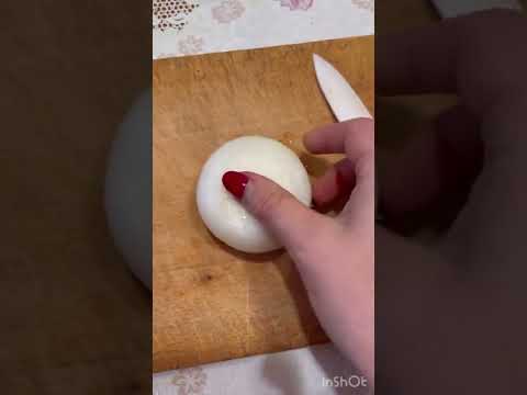 Жареные грибы синеножка, рядовка  лиловоногая с луком в сметане