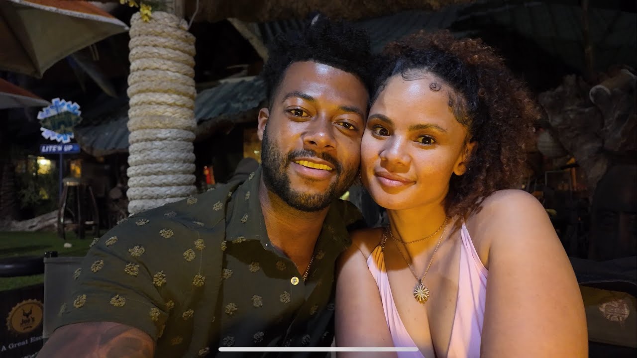 Она взяла меня на свидание в Намибии