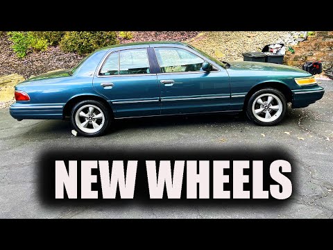 I PUT MUSTANG WHEELS ON A 1997 GRAND MARQUIS