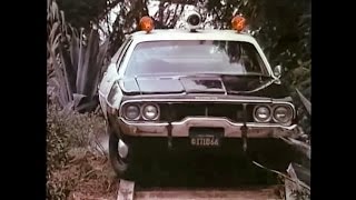 Early '70s Mopar squad car chases