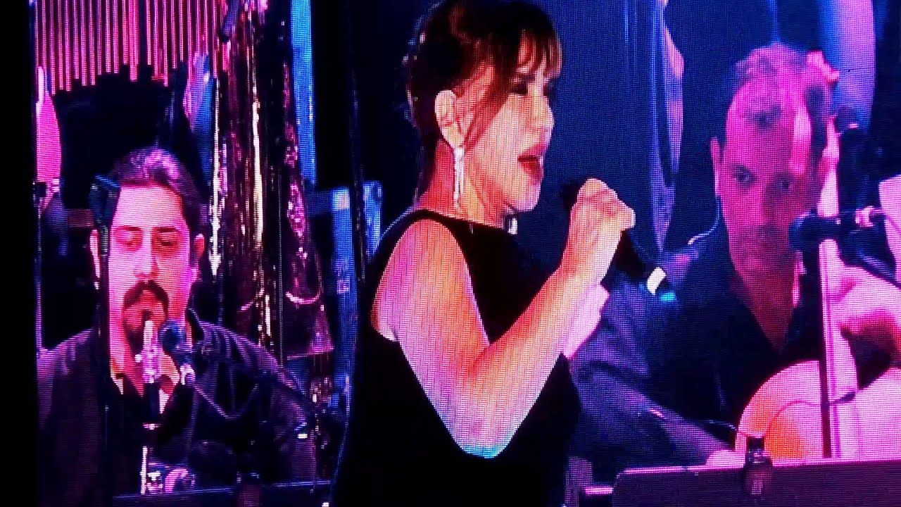 Sezen Aksu - Unuttun Mu Beni? (14 Şubat 2014) BGM