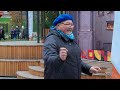 Пожилые тюменцы танцевали под рок-н-ролл и занимались зумбой на улице Дзержинского