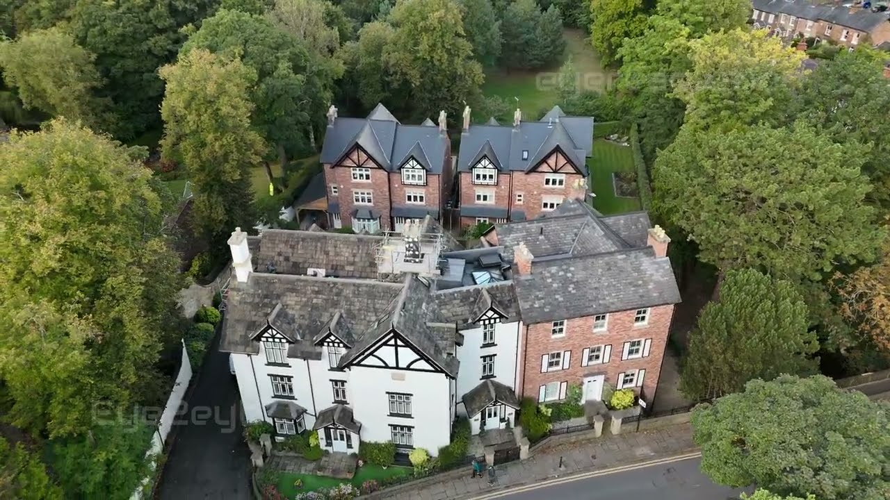Ford House, The Village, Prestbury, UK (UHD) (HDR)