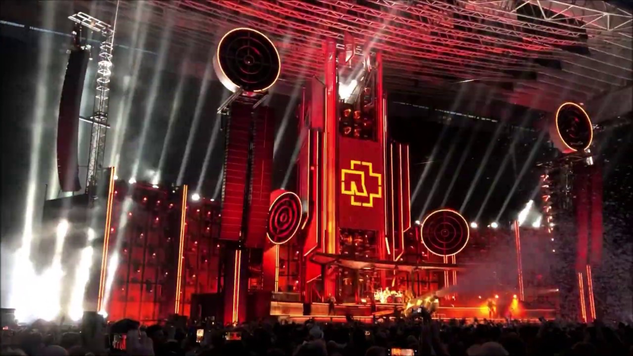 Rammstein - Pussy (Live in Copenhagen 19.06.2019) - YouTube