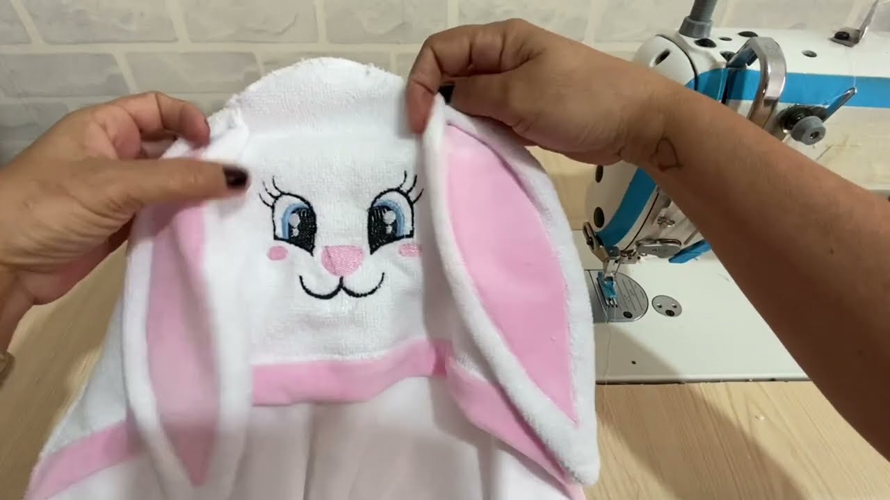 Como fazer uma toalha de capuz de coelhinha