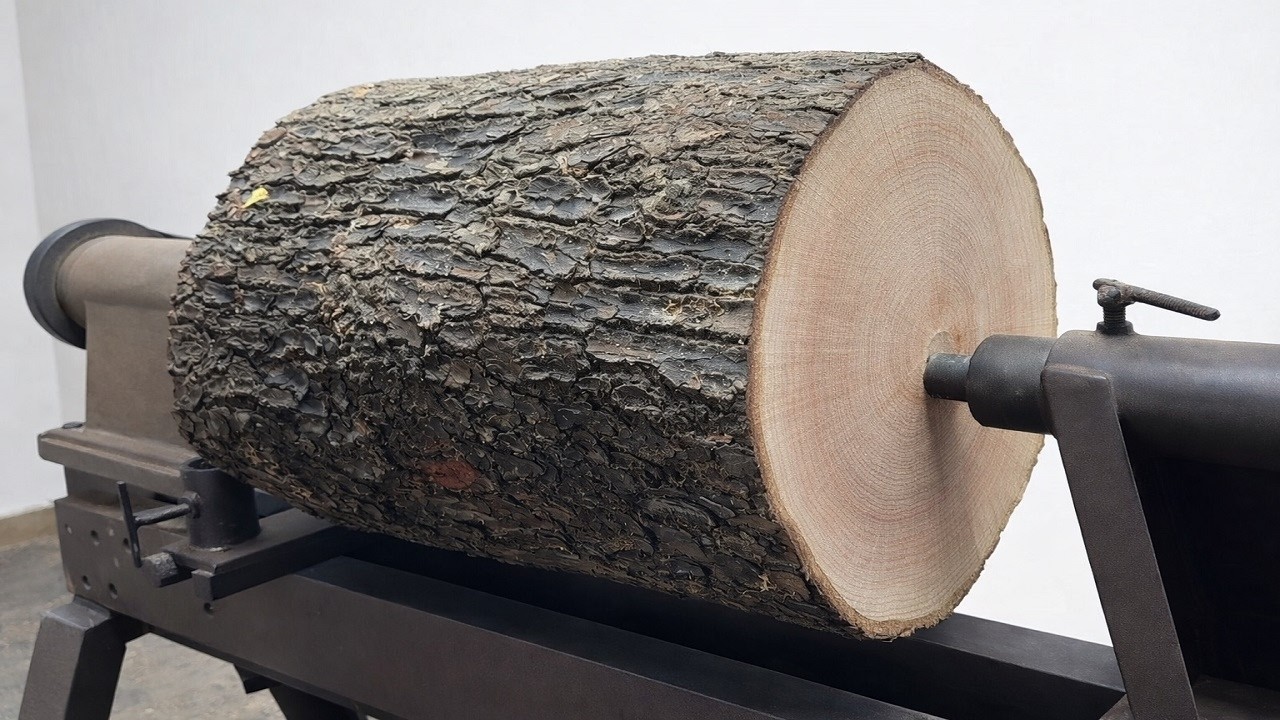 @Horror Wood Rotation || The Fastest Manufacturing Process for Producing a vase With a Wavy rim