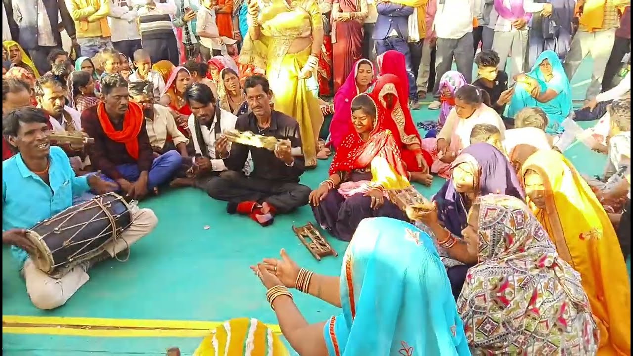 बागेश्वर धाम में कन्या विवाह पर खूब भजन गाए भक्तों ने ||