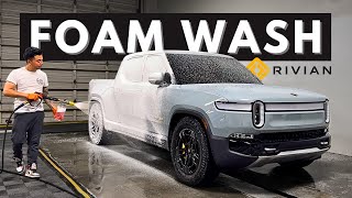 Rivian R1T Foam Wash - Exterior Auto Detailing (Satisfying ASMR)