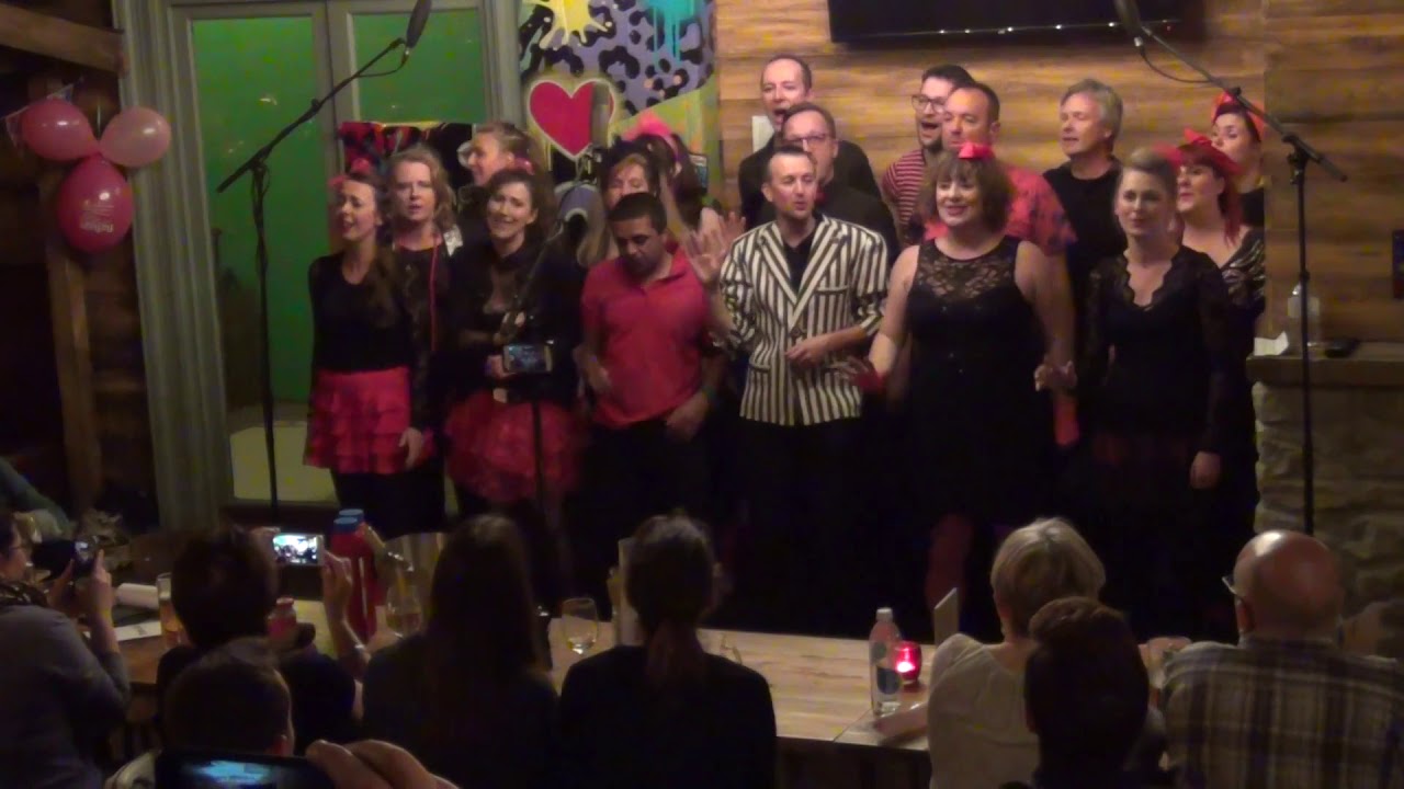 Kitsch In Sync - Waiting For A Star - Sweet16 - YouTube
