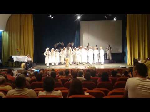 Žensko tradicijsko češljanje