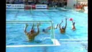 serbia - croatia resumen water polo Kranj 03 Final.flv