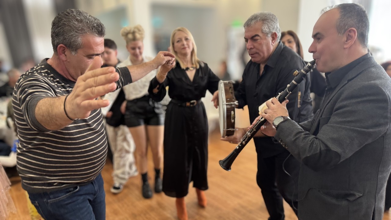 Το Πωγώνι γλεντά στην Αθήνα - Κτίσματα Πωγωνίου - Κοπή πρωτοχρονιάτικης πίτας!