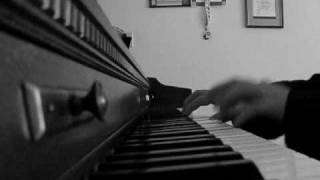 Video voorbeeld van "Whiskey Lullaby Piano Cover - Marcus Wolfe"