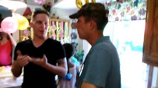 vid8