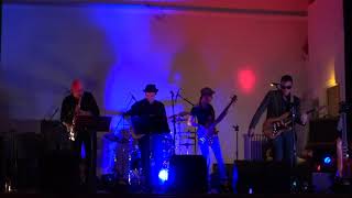 Luna Rossa Cambremer- Paris Ny- Extrait