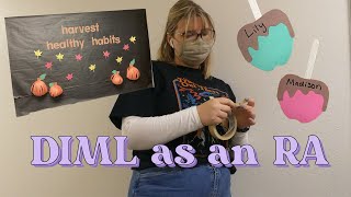 What it's like to be a college RA... rounds, bulletin boards, door decs | Senior Series ep. 6
