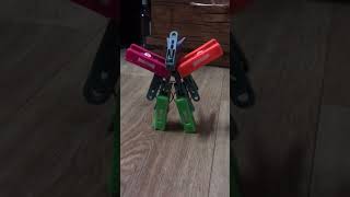 Robot Clothespin