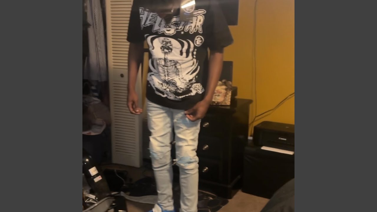 Watch Half a sack on YouTube Watch Half a sack on YouTube