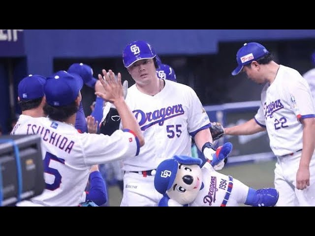 ドラゴンズ公式】 #大野奨太 選手 現役最終打席 - YouTube