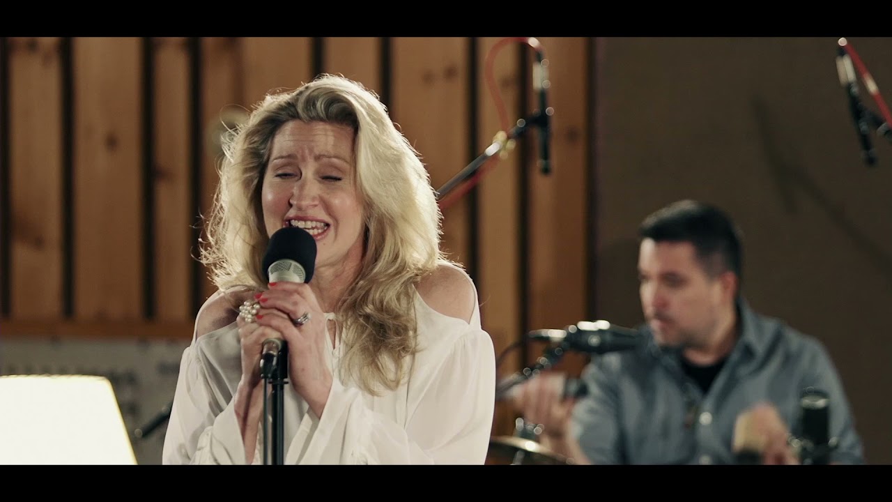 Luba Mason - 50 Ways To Leave Your Lover (Paul Simon)