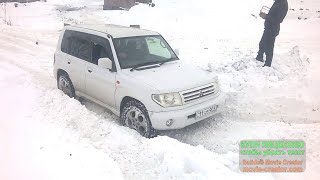 niva vs pajero io