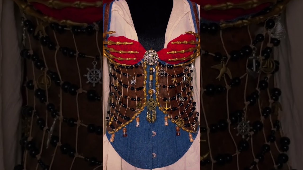 Desiging the "Jackie Sparrow" Corset 🏴‍☠️⚓️🌊