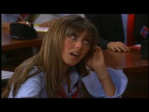 Anahi como Mia Colucci momentos graciosos