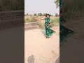 Gori chale lu dahariya kamariya lachke