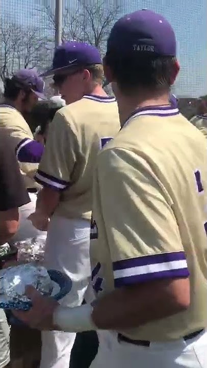 what-do-baseball-players-eat-after-a-game-youtube