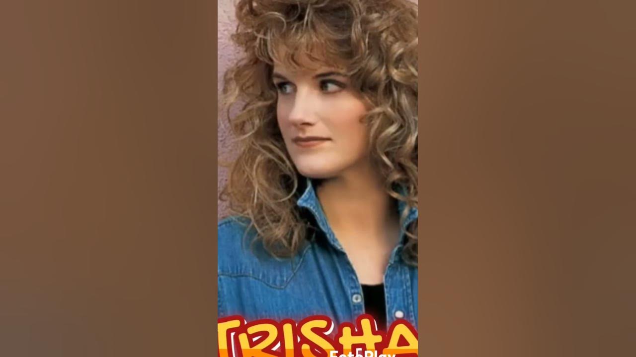 She's In Love With The Boy Song by Trisha Yearwood ‧ 1991 She's In Love With The Boy Song by Trisha Yearwood ‧ 1991