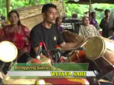 Renggong garut ebeg wijayasari