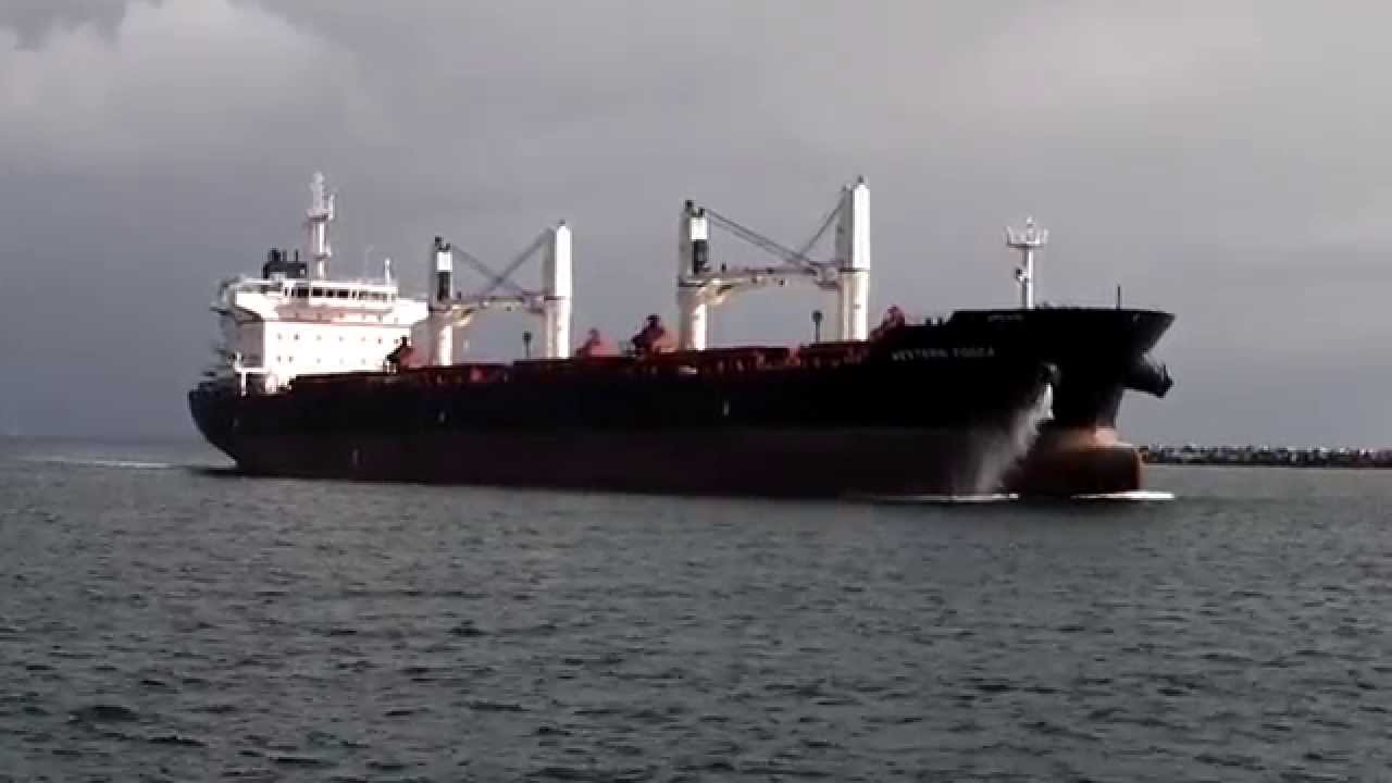 Port Adelaide Shipping _ (640) Weston Tosca YouTube