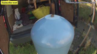 VENTED HOT WATER CYLINDERS - Plumbing Tips