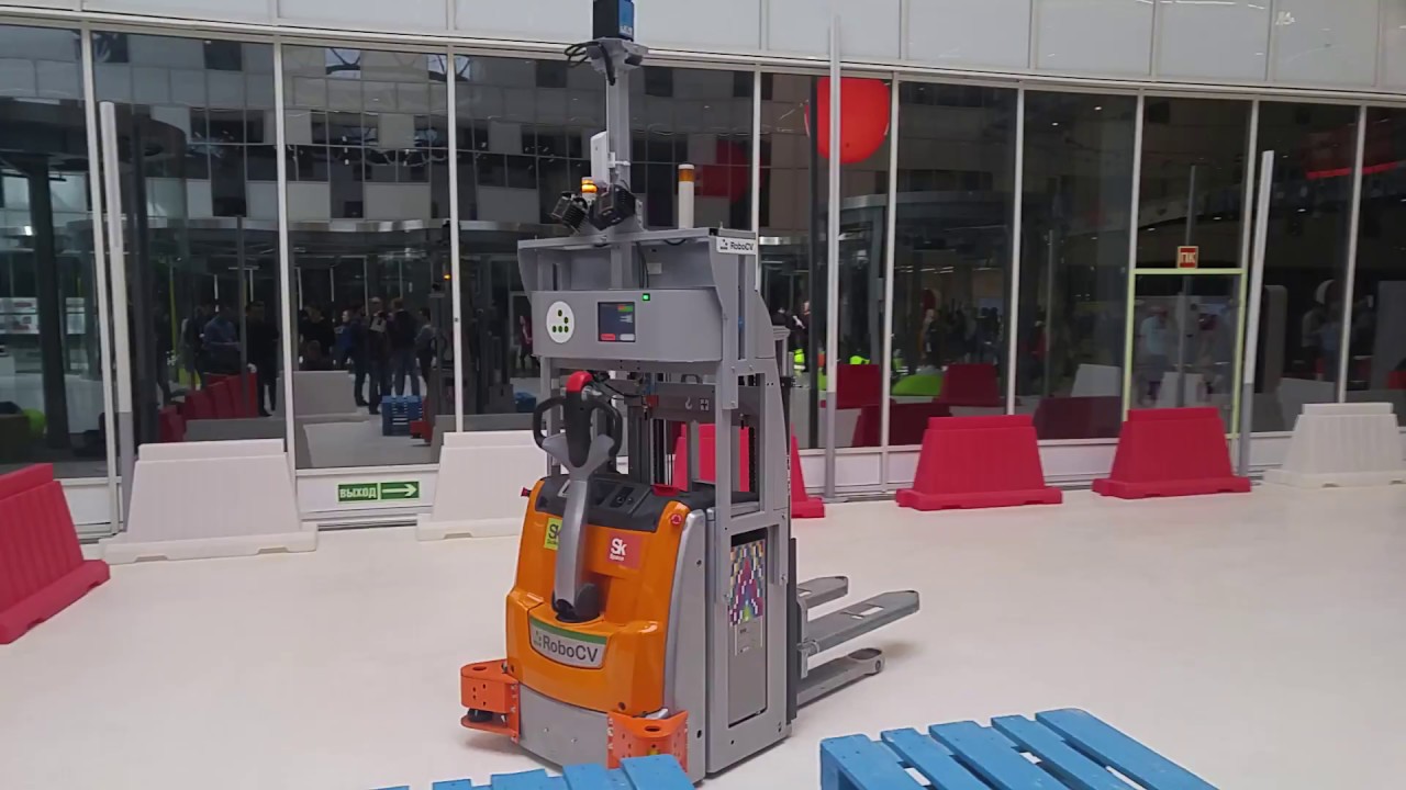 RoboCV X-Motion NG - российский вклад в роботизацию складов - YouTube