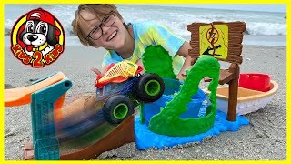 NEW 2022 Hot Wheels Monster Trucks  SWAMP CHOMP COLOR SHIFTERS PLAYSET (Myrtle Beach Kids Vacation)