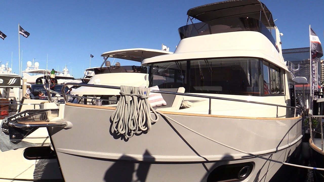 2019 Beneteau Swift Trawler 50 - Deck and Interior Walkaround - 2018 ...
