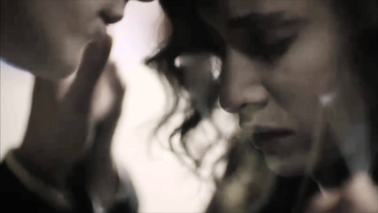 ZEYKER // Gidemiyorum