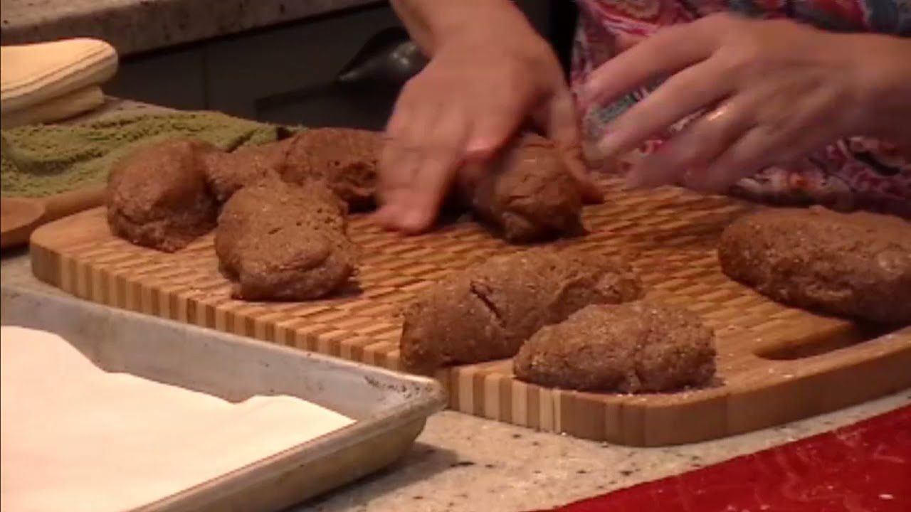 Kwarezimal (Lenten Biscuits) | Mill-Kċina Maltija | Lehen Malti