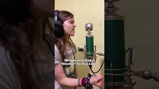 Miriam singing #Houdini by @dualipa #recordingartist #recording #dualipa #hit #hitsong #singer