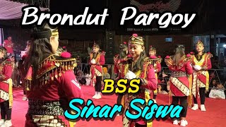 Download Lagu brondut cewek BSS, kupen pringsurat temanggung, live performance kupen karanglo pringsurat tmg. MP3