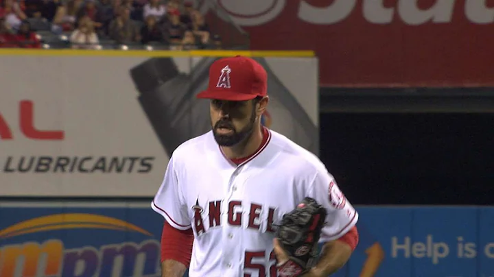 5/27/16: Shoemaker, offense lead Angels over Astros