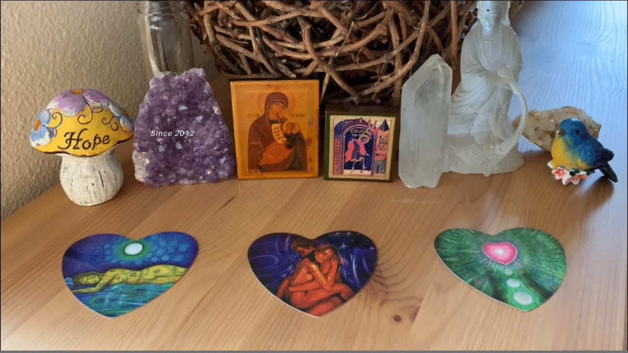 Pick a card love | ARE THEY READY TO ACT ON THEIR FEELINGS? (TIMELESS) + Charms ❤️❤️❤️