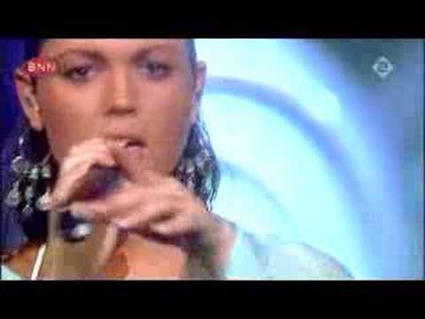 2005-10-16 - Belle Perez - Dime (Live @ TOTP-NL)